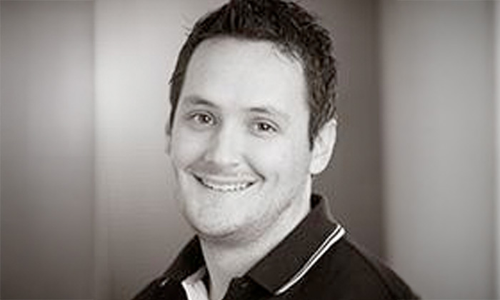 Chris Andrews